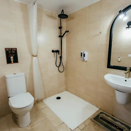 Ruzafa Roots, 12 Min To Centre, Smart Tv, Wine *