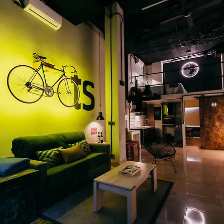 아파트 Ruzafa Roots, 12 Min To Centre, Smart Tv, Wine 발렌시아