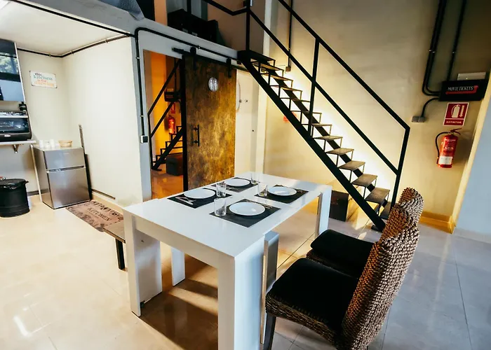 Ruzafa Roots, 12 Min To Centre, Smart Tv, Wine فالنسيا