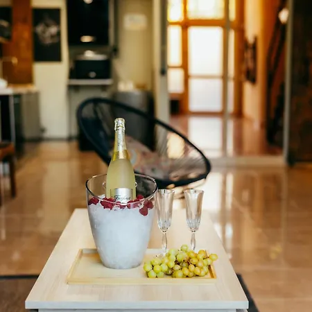 Apartment Ruzafa Roots, 12 Min To Centre, Smart Tv, Wine *
