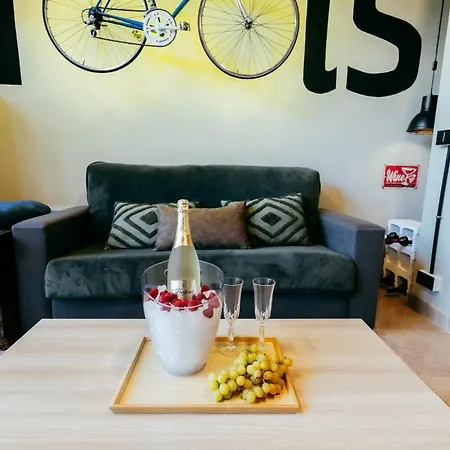 Ruzafa Roots, 12 Min To Centre, Smart Tv, Wine Apartment Valencia