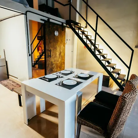 Ruzafa Roots, 12 Min To Centre, Smart Tv, Wine فالنسيا