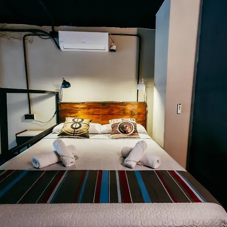 Апартаменты Ruzafa Roots, 12 Min To Centre, Smart Tv, Wine *